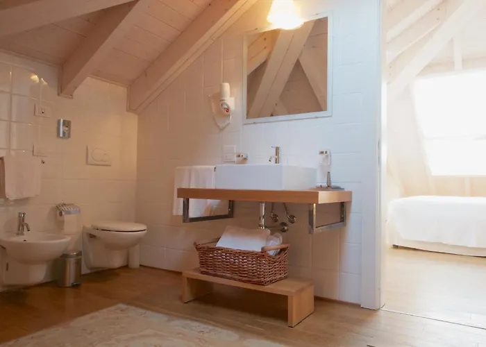 Art Hotel 4*