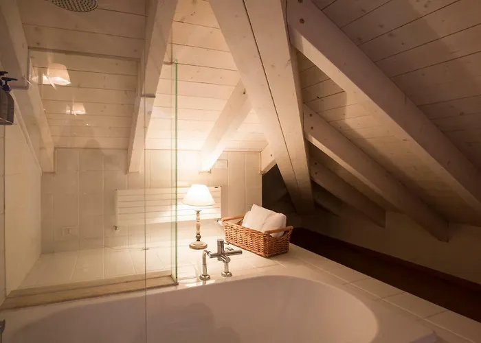 Art Hotel 4*